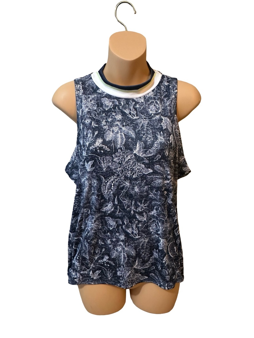 Lucky in Love Activewear Tank Top Mesh Back Floral Tennis Prep Pickleball Sporty
